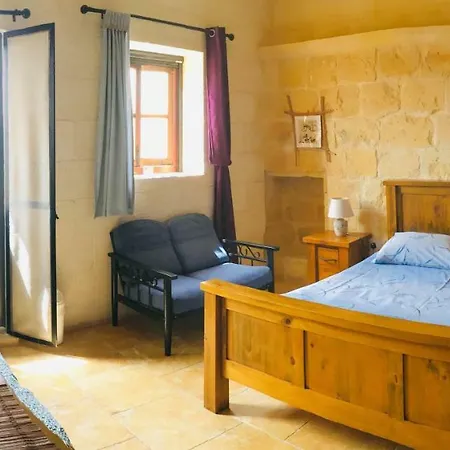 The Travellers Gozo 3* Victoria