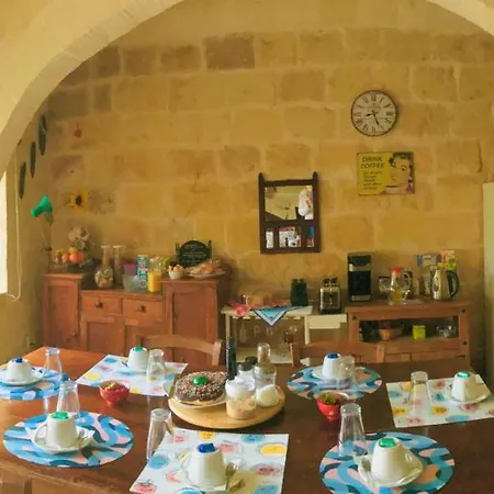 The Travellers Gozo 3*